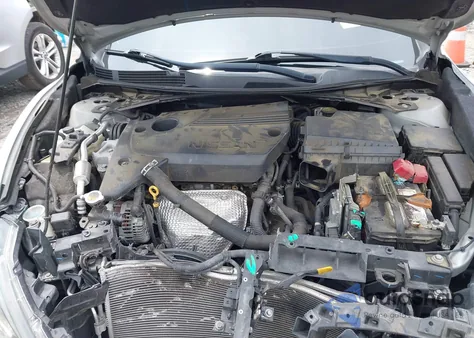 2016 Nissan Altima 2.5 Sr from USA, damaged, VIN 1N4AL3APXGC268612